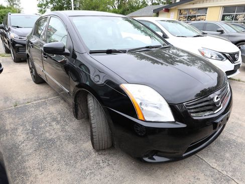 Used 2010 Nissan Sentra 2.0 S FWD image 4