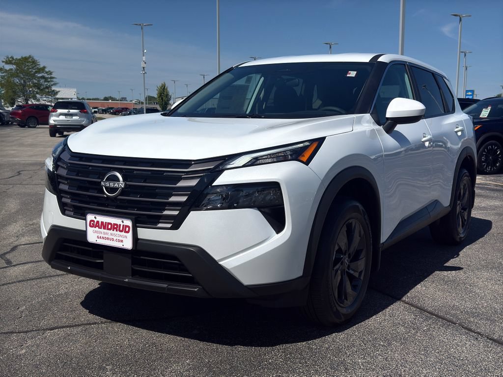 New 2026 Nissan Rogue SV AWD/4WD image 2