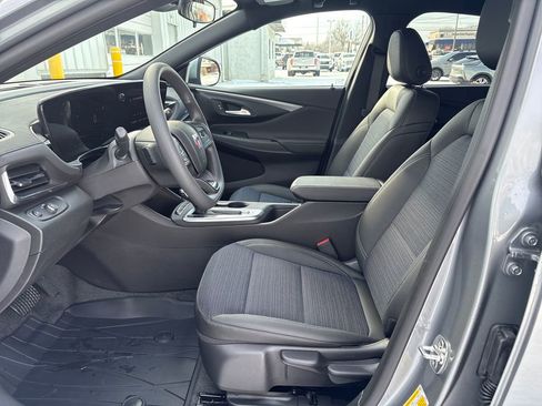 New 2026 Buick Envista Preferred image 11