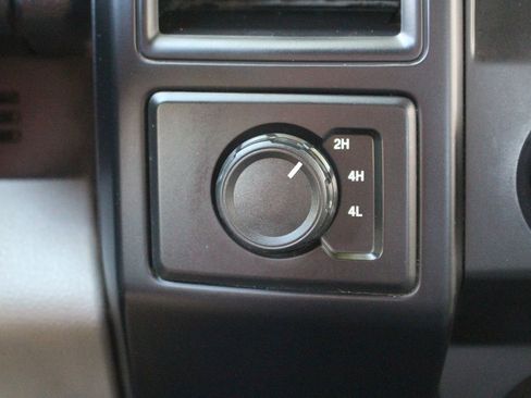 Used 2016 Ford F150 XL image 19