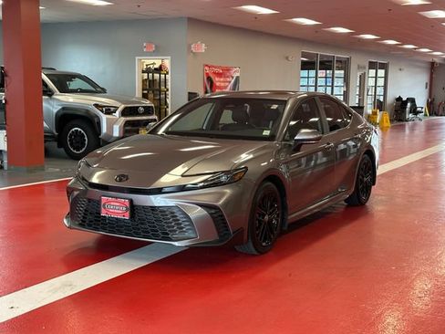 Certified 2026 Toyota Camry SE AWD/4WD image 7