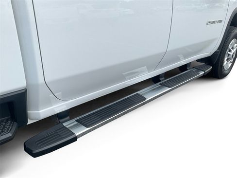 Used 2024 Chevrolet Silverado 2500 LT image 16