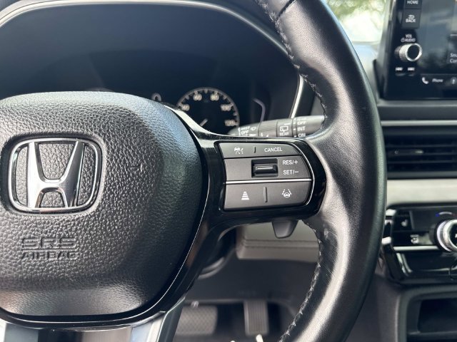 Certified 2025 Honda Pilot EX-L image 30