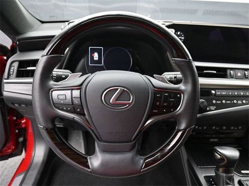 Used 2019 Lexus ES 350 w/ Luxury Package image 17