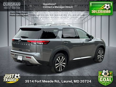 Used 2025 Nissan Pathfinder Platinum w/ Cargo Package AWD/4WD image 2