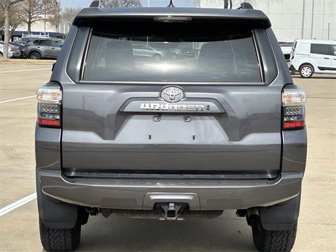 Used 2021 Toyota 4Runner SR5 image 6