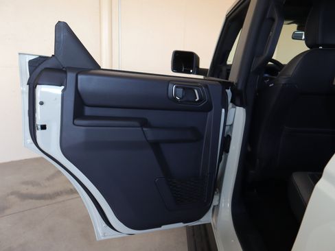 New 2025 Ford Bronco Outer Banks AWD/4WD image 37