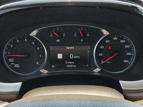 Certified 2021 Chevrolet Traverse High Country FWD image 23