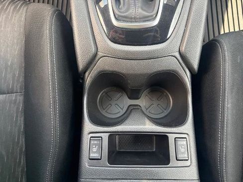 Used 2017 Nissan Rogue SV FWD image 23