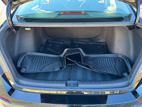 Used 2022 Honda Civic LX image 32