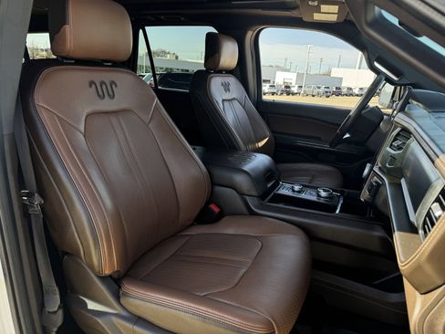 Used 2023 Ford Expedition Max King Ranch image 30