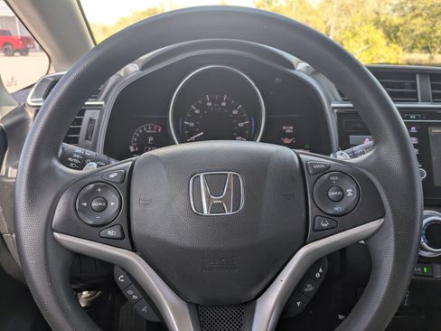 Used 2020 Honda Fit EX image 28