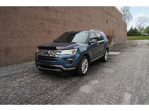 Used 2019 Ford Explorer Limited w/ Ford Safe & Smart Package image 1