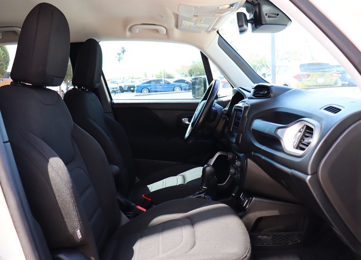 Used 2021 Jeep Renegade Latitude w/ Convenience Group FWD image 34