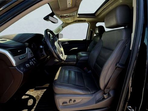 Used 2018 GMC Yukon XL Denali AWD/4WD image 16