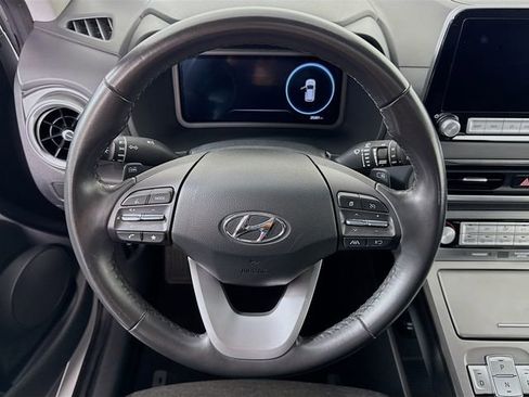 Certified 2023 Hyundai Kona SEL image 13