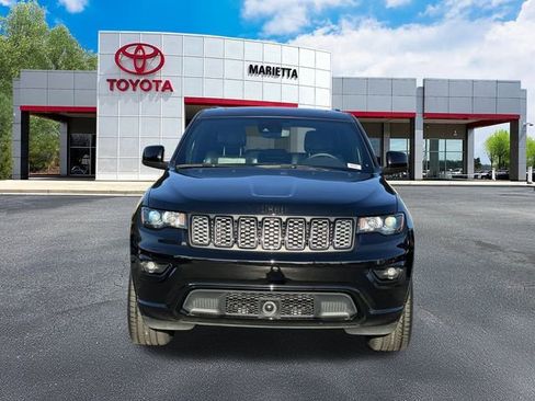 Used 2021 Jeep Grand Cherokee Laredo X image 26