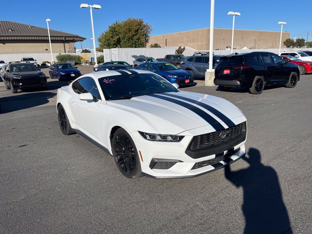 Used 2024 Ford Mustang Premium RWD image 1