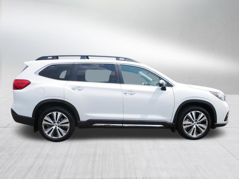 Used 2022 Subaru Ascent Touring AWD/4WD image 8