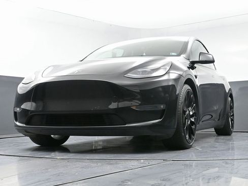 Used 2022 Tesla Model Y Performance image 53