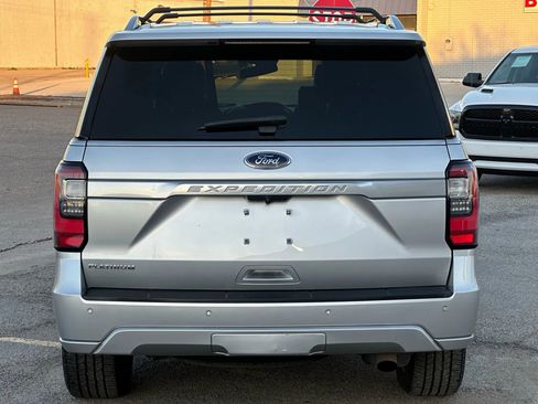 Used 2019 Ford Expedition Platinum image 5