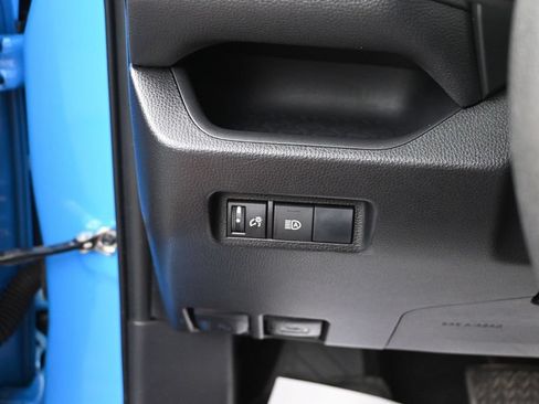 Used 2019 Toyota RAV4 LE w/ All Weather Liner Package AWD/4WD image 32