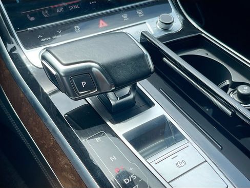 Used 2021 Audi A8 L 4.0T w/ Luxury Package AWD/4WD image 17