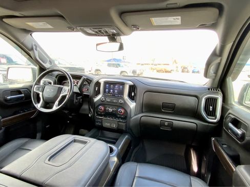 Used 2022 Chevrolet Silverado 1500 LT Trail Boss w/ LT Trail Boss Premium Package image 34