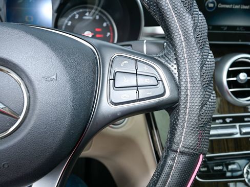 Used 2017 Mercedes-Benz C 300 4MATIC Sedan image 30