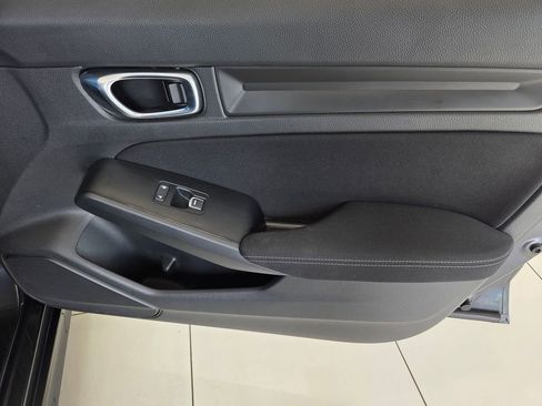 Certified 2025 Honda Civic Sport image 17