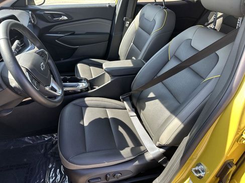 Certified 2024 Chevrolet Trax ACTIV w/ Driver Confidence Package image 21