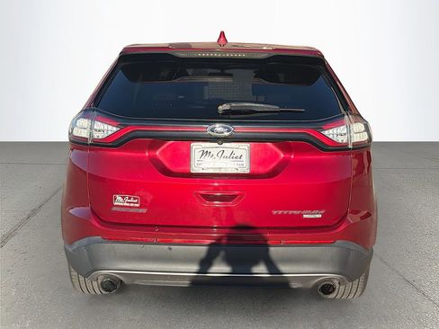 Used 2017 Ford Edge Titanium w/ Technology Package FWD image 5