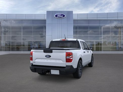 New 2025 Ford Maverick XLT w/ Equipment Group 301A AWD/4WD image 8