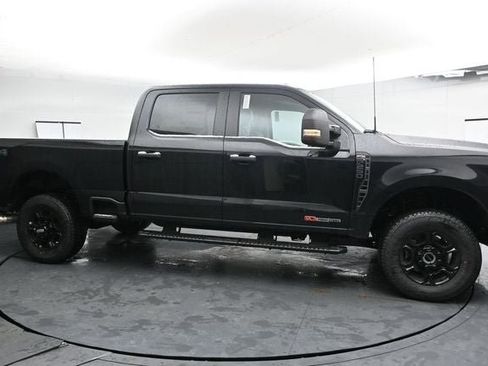 New 2026 Ford F250 XL w/ STX Appearance Package AWD/4WD image 13