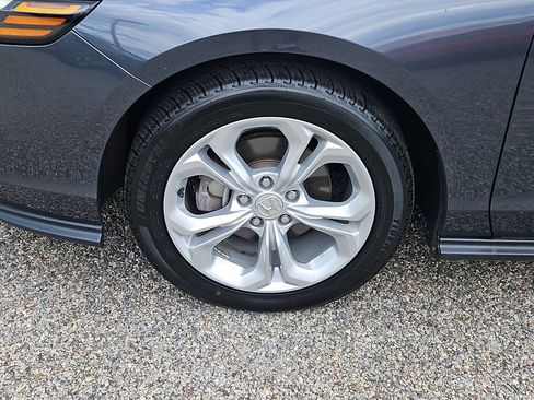 Certified 2023 Honda Accord LX image 7