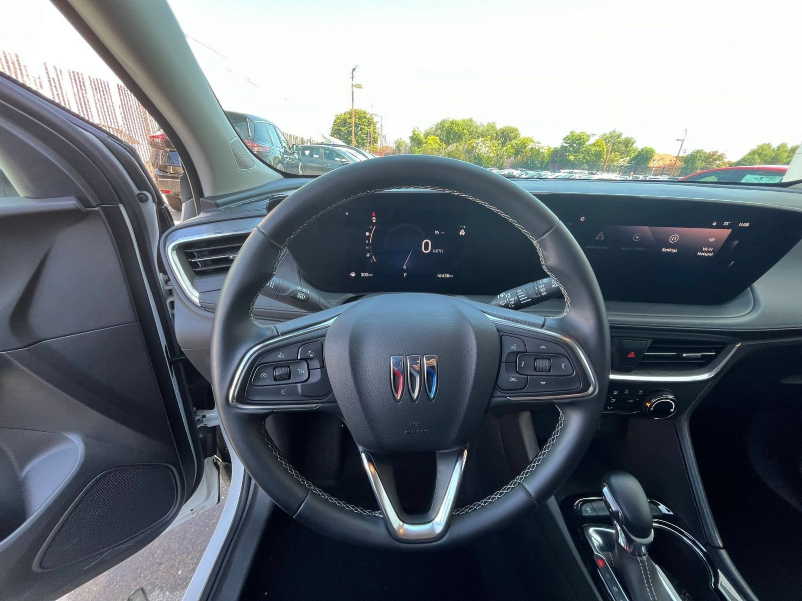Used 2025 Buick Encore GX Preferred FWD image 32