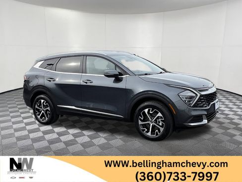 Used 2024 Kia Sportage EX image 1