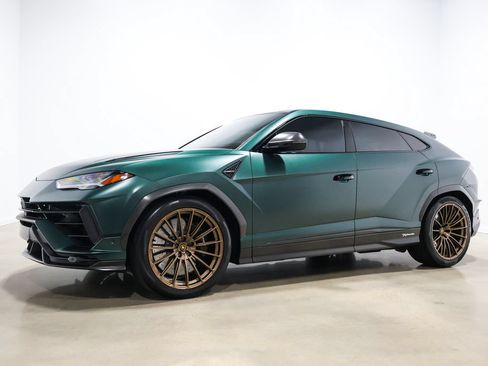 Used 2024 Lamborghini Urus Performante AWD/4WD image 11
