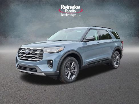 New 2026 Ford Explorer Active w/ Active Comfort Package AWD/4WD image 1