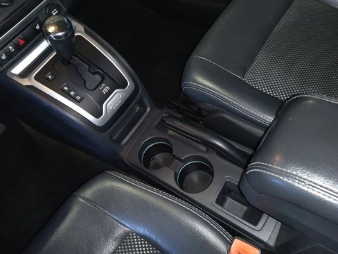 Used 2016 Jeep Compass Latitude image 26