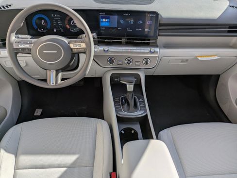 New 2026 Hyundai Kona SE image 17