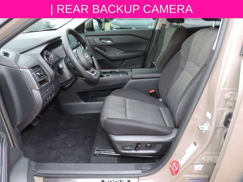 Certified 2024 Nissan Rogue SV image 13
