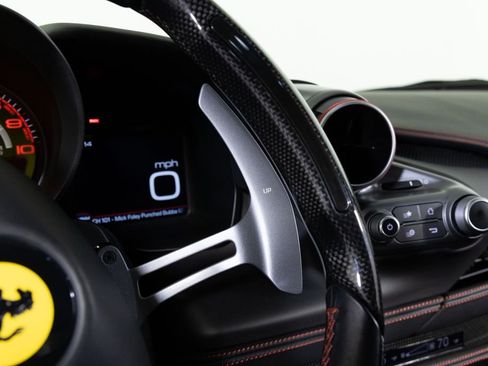 Used 2021 Ferrari F8 Tributo image 28