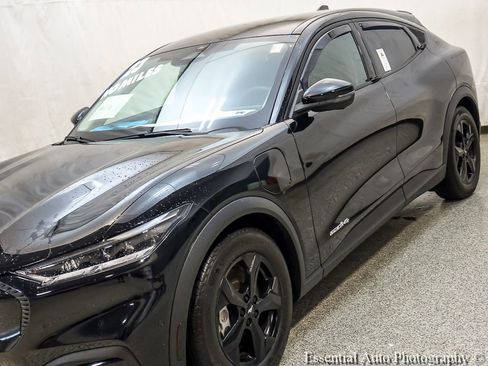 Certified 2023 Ford Mustang Mach-E Select AWD/4WD image 5