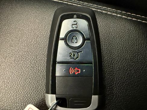 Used 2023 Ford Escape Active image 17