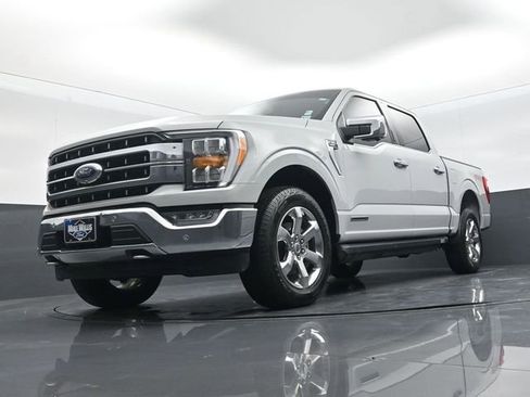 Certified 2023 Ford F150 Lariat w/ Trailer Tow Package image 19