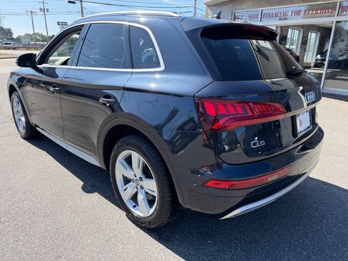 Used 2018 Audi Q5 2.0T Premium Plus w/ Premium Plus Package AWD/4WD image 5