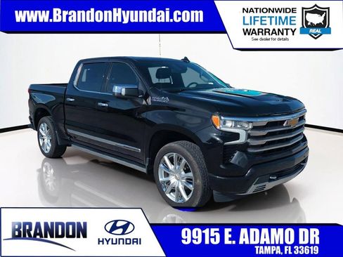 Used 2022 Chevrolet Silverado 1500 High Country w/ High Country Premium Package AWD/4WD image 1