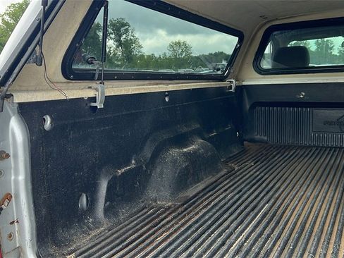 Used 2012 Chevrolet Silverado 1500 LT image 30