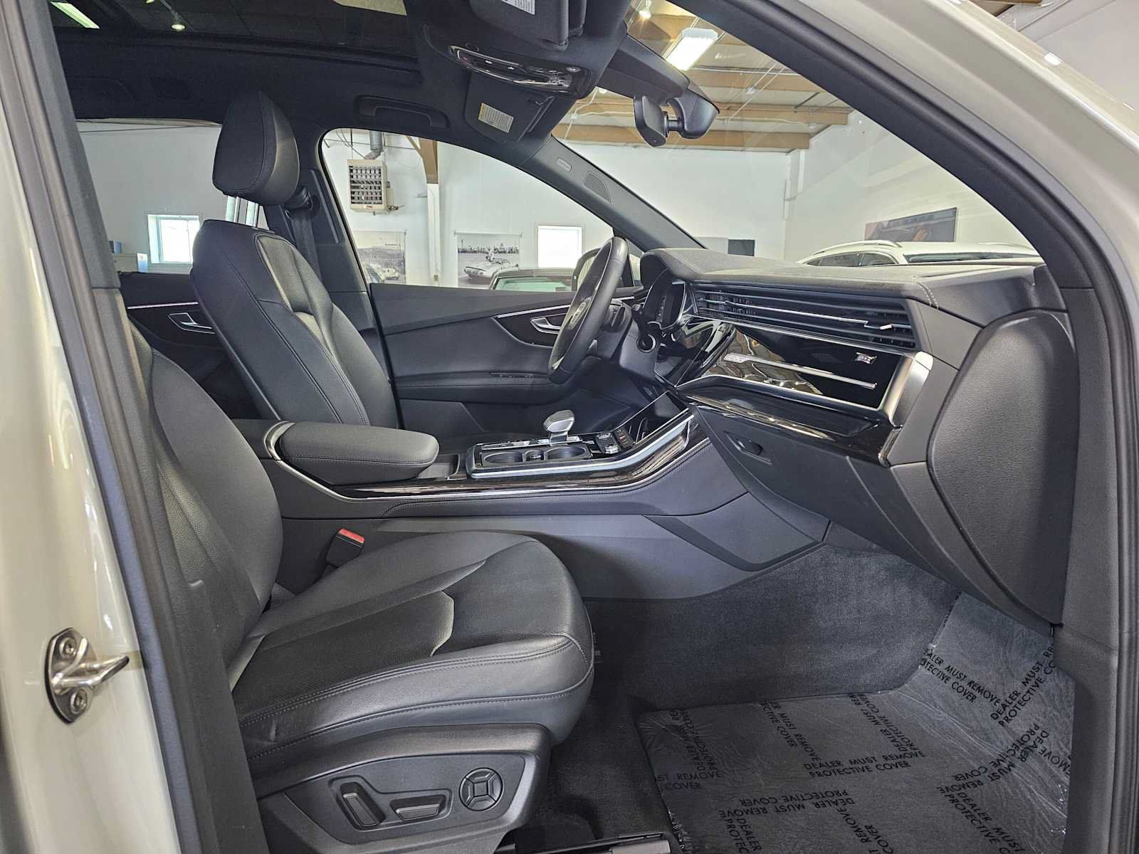 Used 2023 Audi Q7 2.0T Premium Plus w/ Premium Plus Package AWD/4WD image 10